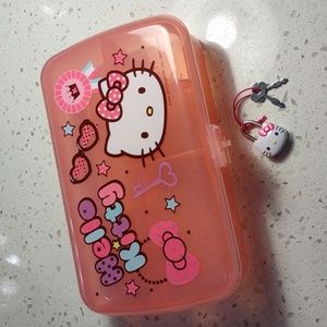 Hello Kitty jewelry box